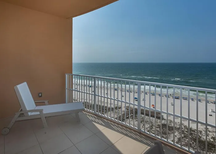 Phoenix Gulf Towers 901 Apartment *
